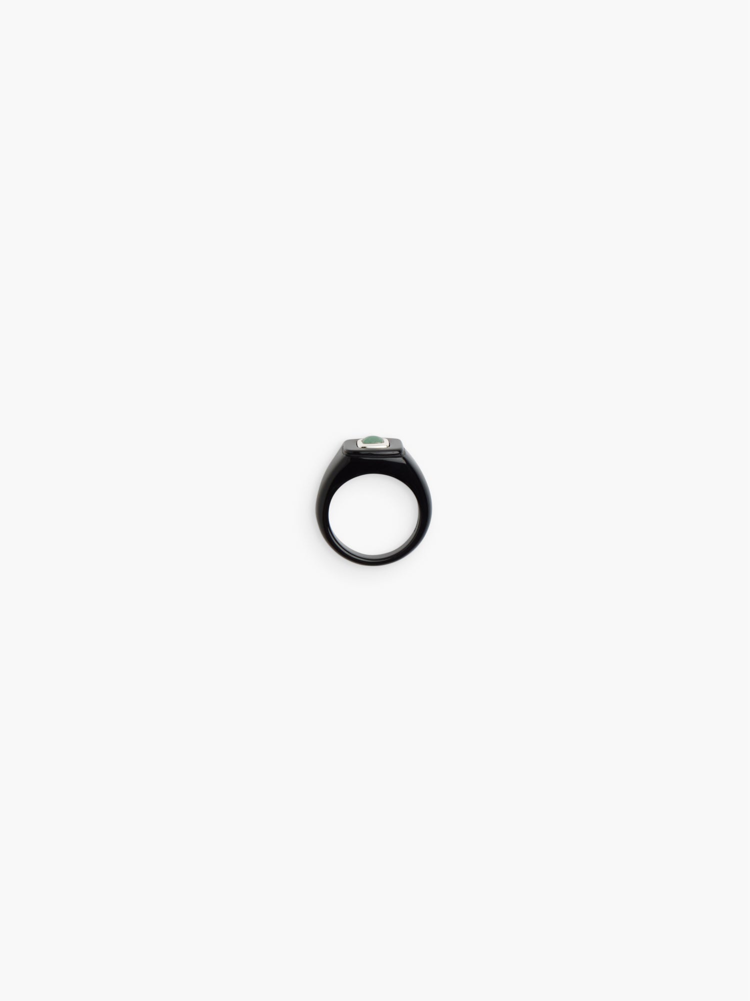 Dagny Signet Ring
