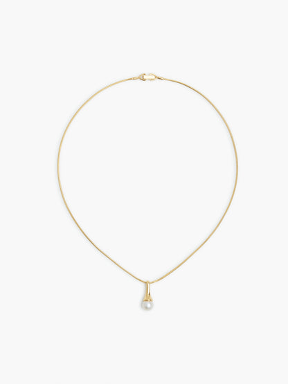 Lumora Pendant Necklace