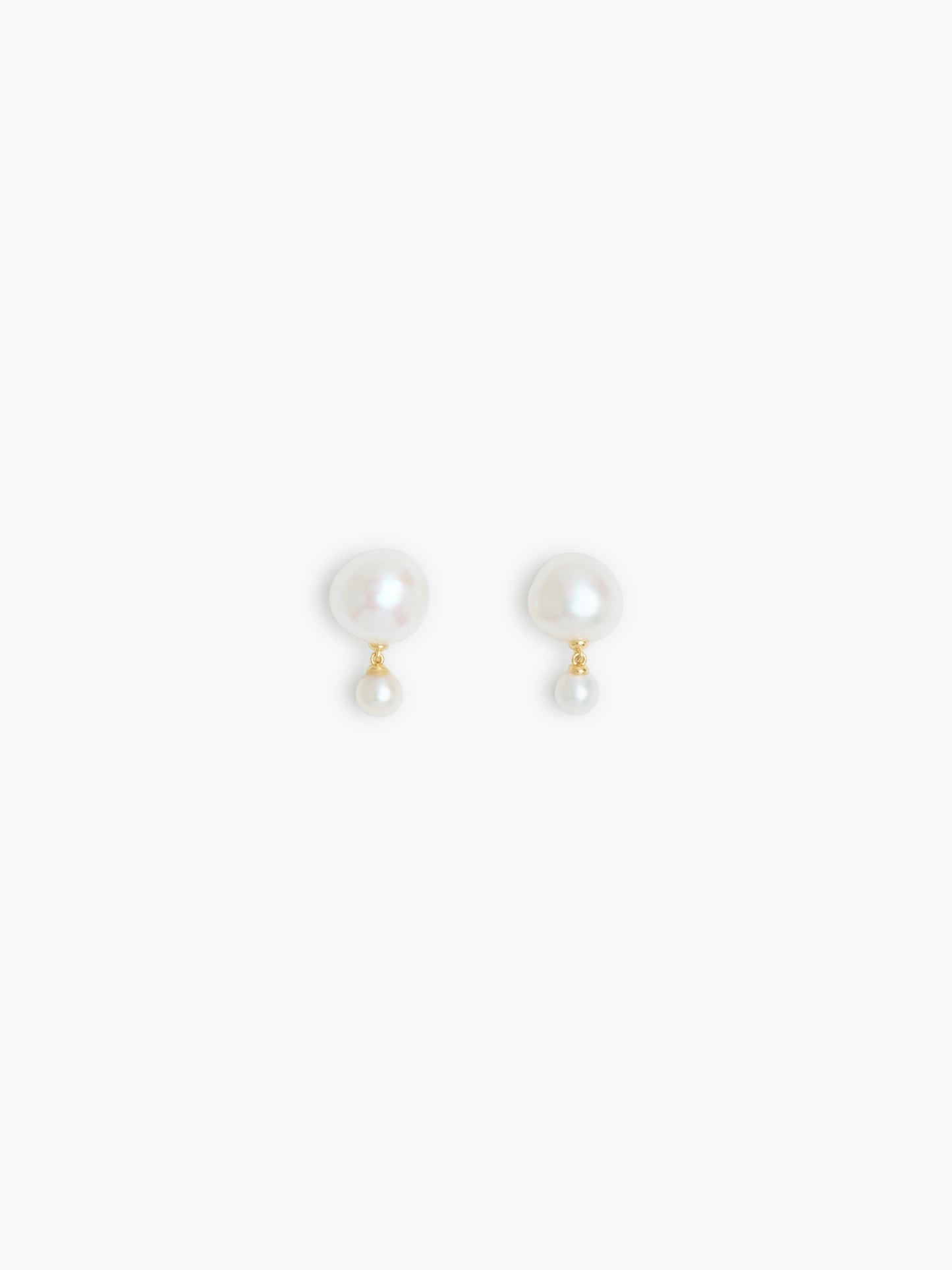 Lumora Small Studs