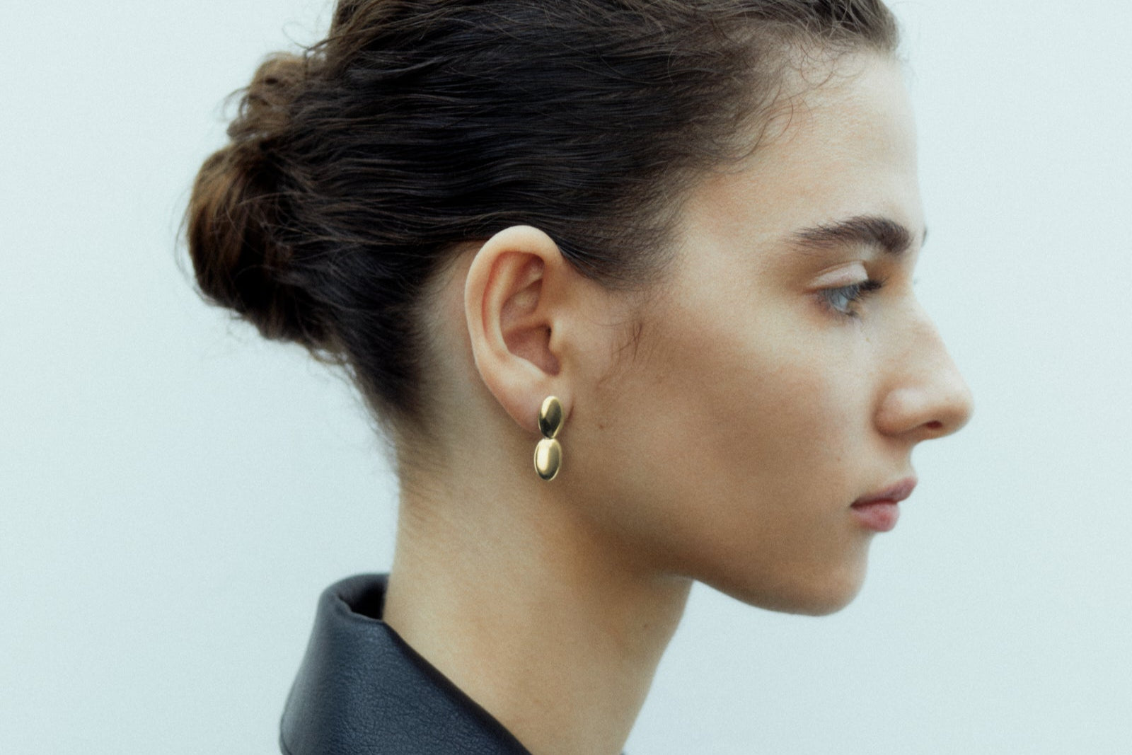 Emberly Oval Earrings