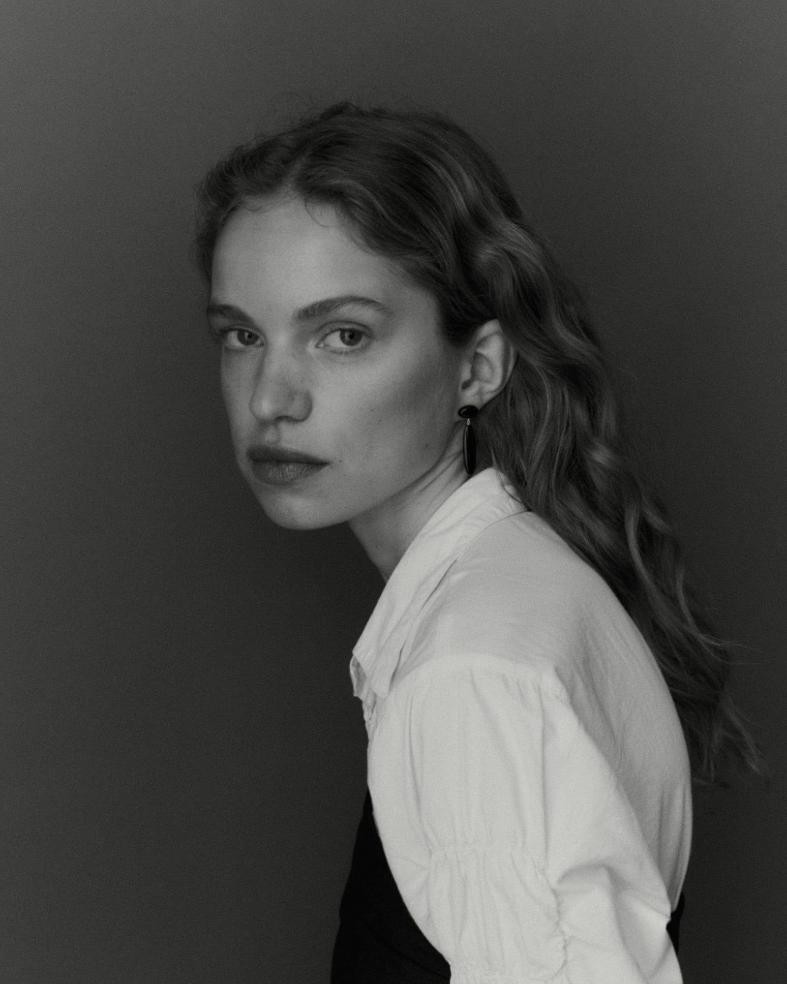 Dagny Long Earrings